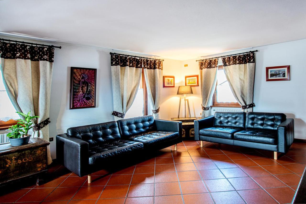 Appartamento Aldo Isolaccia Exterior photo